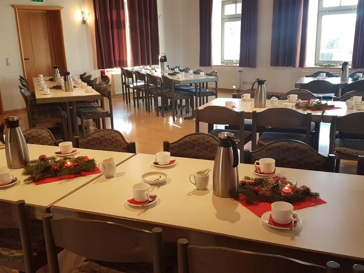 egling-pfarrheim-saal-2